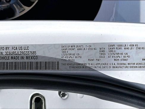 Used 2024 RAM 2500 Big Horn image 36