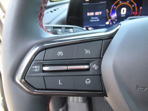 Used 2024 Chevrolet Traverse RS w/ LPO, Floor Liner Package image 23