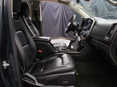 Used 2017 GMC Canyon SLT w/ Driver Alert Package image 15