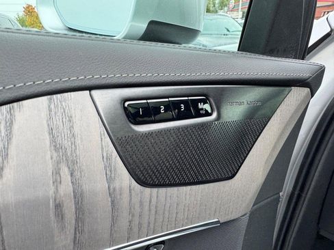 Used 2021 Volvo XC90 T6 Inscription w/ Protection Package Premier image 19