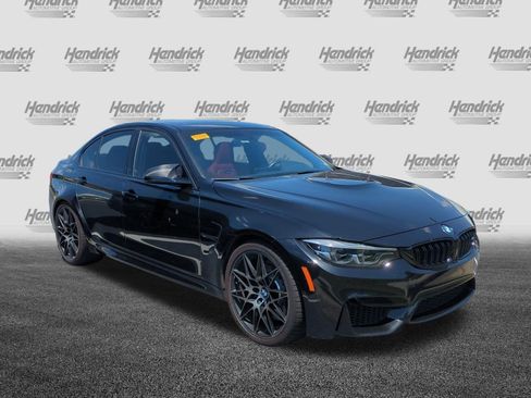 Used 2018 BMW M3 RWD image 2