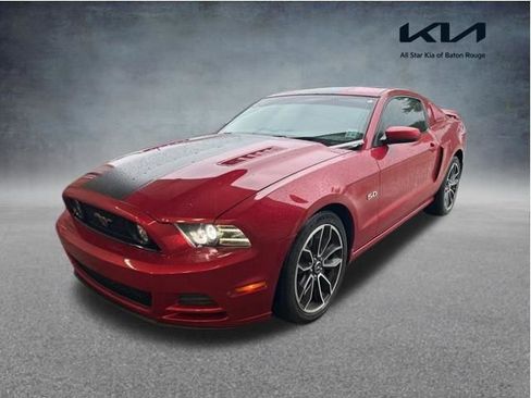 Used 2013 Ford Mustang GT Premium w/ Electronics Pkg RWD image 1