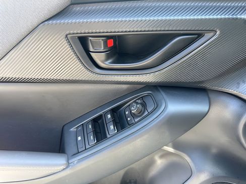 Used 2024 Subaru Crosstrek 2.0i Premium image 26