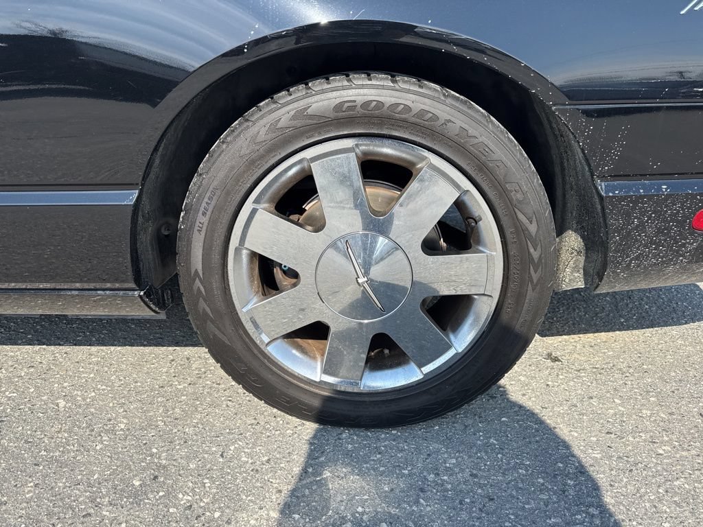 Used 2002 Ford Thunderbird RWD image 22