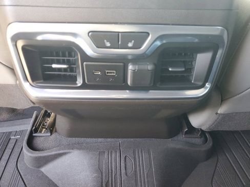 Used 2020 GMC Sierra 1500 SLT w/ SLT Premium Package image 19