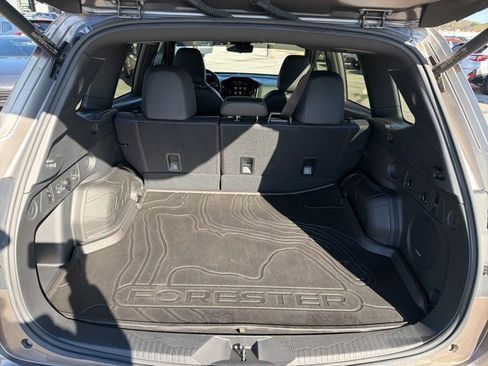 Used 2025 Subaru Forester Touring image 17