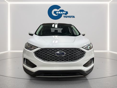 Used 2023 Ford Edge SEL w/ Convenience Package AWD/4WD image 3