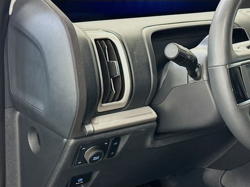 Used 2025 Ford Expedition Max Active image 17