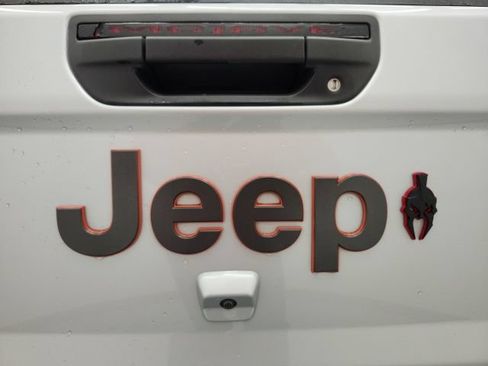 Used 2023 Jeep Gladiator Mojave w/ Trailer Tow Package AWD/4WD image 24
