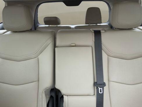 Certified 2022 Cadillac XT6 Premium Luxury w/ Technology Package image 16