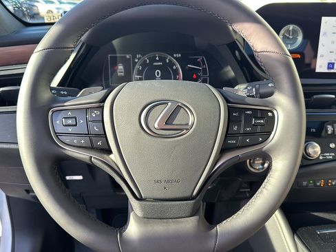 New 2025 Lexus ES 350 w/ Premium Package image 17