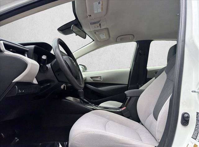 Used 2020 Toyota Corolla LE w/ Protection Package FWD image 11