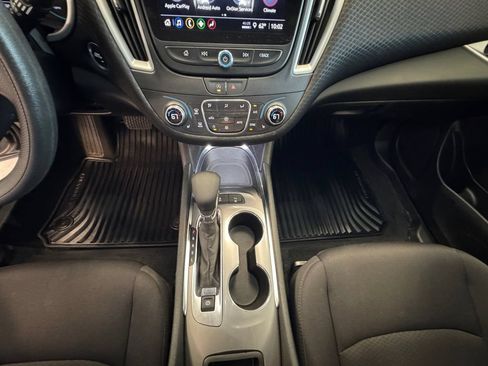 Used 2024 Chevrolet Malibu LT FWD image 15