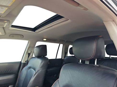 Used 2020 Nissan Armada Platinum w/ Captain's Chairs Package RWD image 29