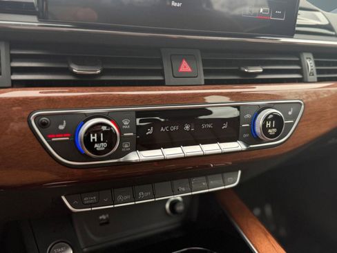 Used 2023 Audi A4 2.0T Premium w/ Convenience Package image 26