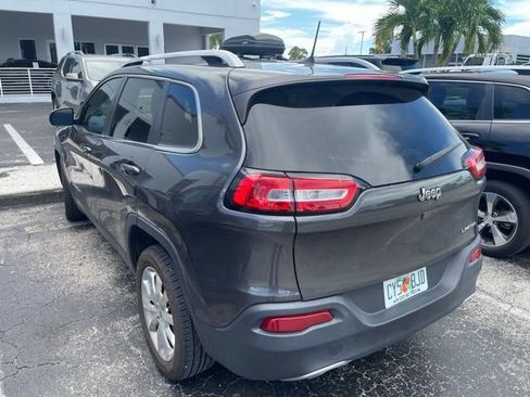 Used 2016 Jeep Cherokee Limited FWD image 4