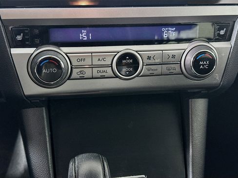 Used 2017 Subaru Outback 2.5i Premium image 23