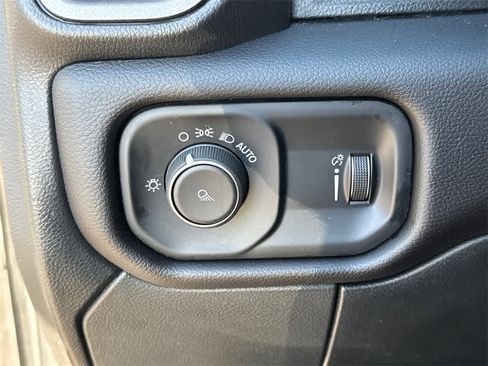 Used 2023 RAM 3500 Tradesman image 30