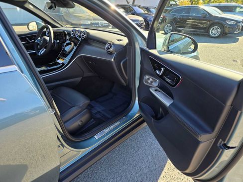New 2026 Mercedes-Benz GLC 300 image 12