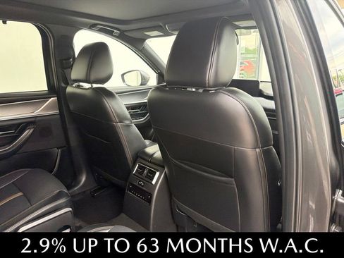 Used 2024 MAZDA CX-90 Plug-In Hybrid w/ Premium Plus AWD/4WD image 22