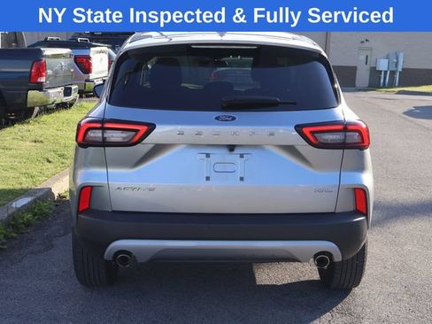 Used 2023 Ford Escape Active AWD/4WD image 5