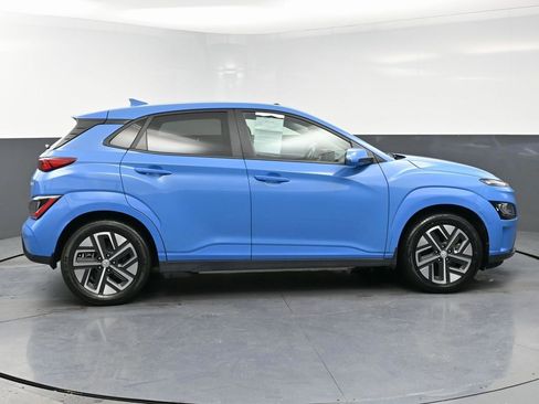 Used 2023 Hyundai Kona Limited image 8