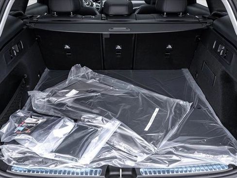 New 2026 Mercedes-Benz GLC 300 4MATIC image 24