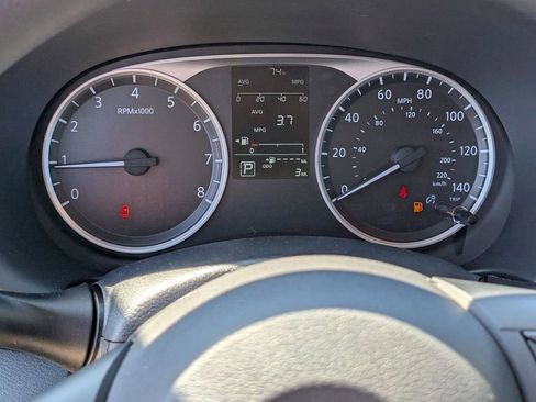 New 2025 Nissan Kicks Play S image 21