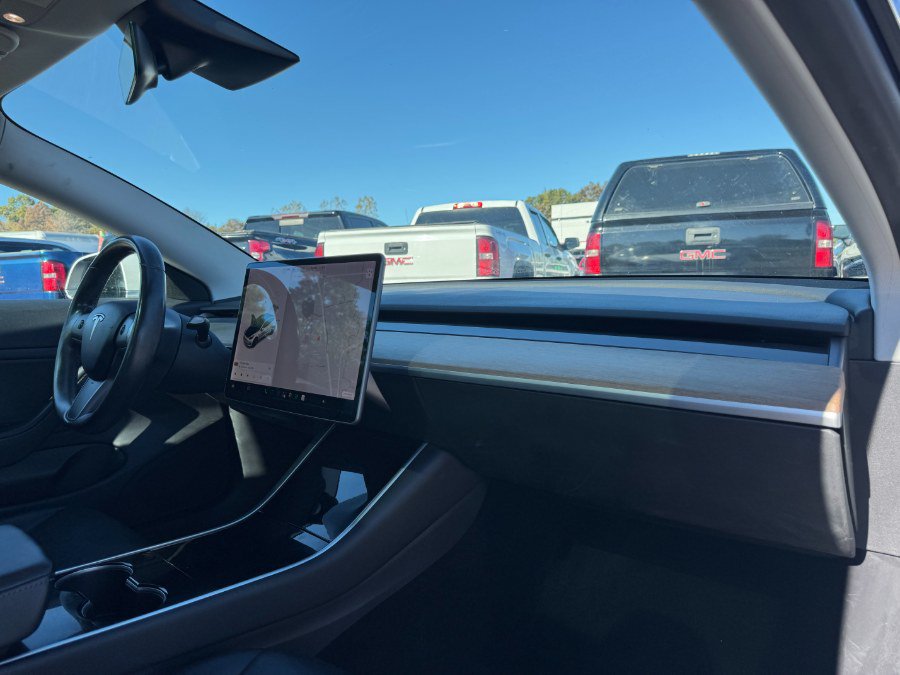 Used 2019 Tesla Model 3 Mid Range RWD image 19