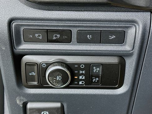 Used 2023 Ford F150 XLT w/ Equipment Group 302A High image 17