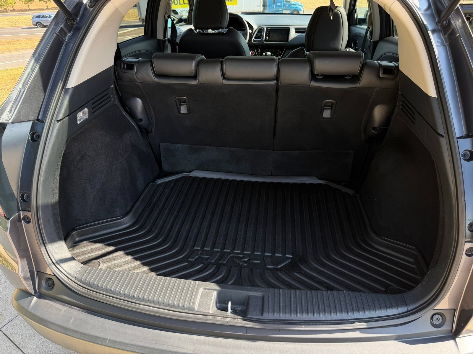 Used 2022 Honda HR-V EX-L image 30
