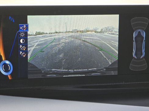 Used 2016 BMW i8 image 4