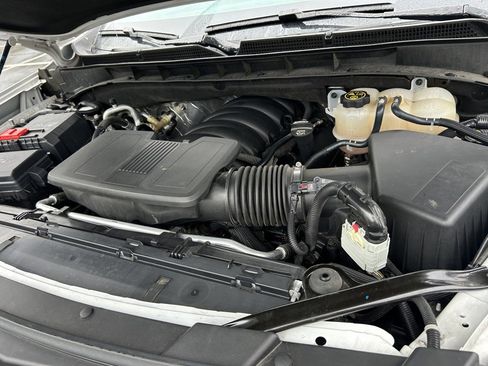 Used 2023 Cadillac Escalade ESV Sport Platinum w/ Heavy-Duty Trailer Package image 66