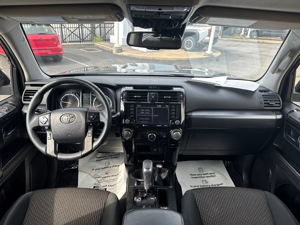 Used 2024 Toyota 4Runner TRD Off-Road AWD/4WD image 17