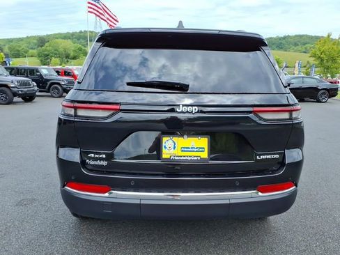 New 2026 Jeep Grand Cherokee Laredo AWD/4WD image 8