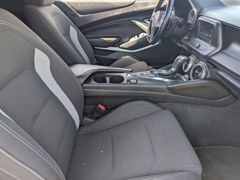 Used 2016 Chevrolet Camaro LT image 11