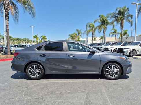 Used 2023 Kia Forte LXS FWD image 11