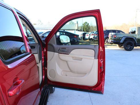 Used 2012 GMC Yukon SLT w/ SLT-2 Equipment Package image 32