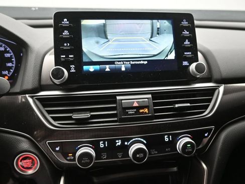 Used 2021 Honda Accord Sport Special Edition image 4