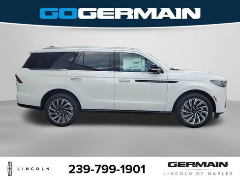 New 2025 Lincoln Navigator Black Label AWD/4WD image 6