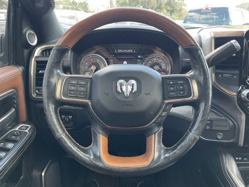 Used 2019 RAM 2500 Limited image 29