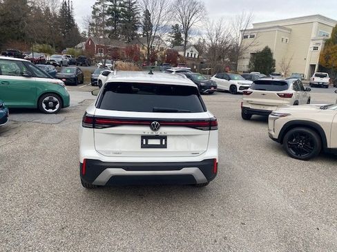 New 2026 Volkswagen Tiguan SE AWD/4WD image 4