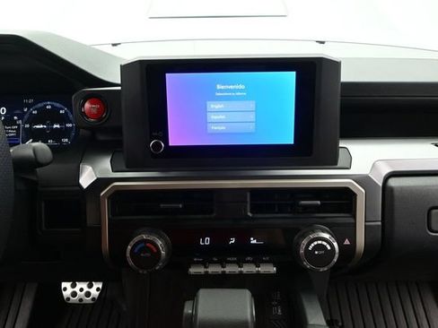 Used 2025 Toyota Tacoma TRD Sport RWD image 8