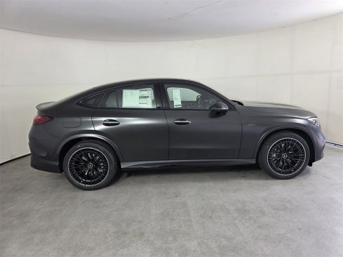New 2026 Mercedes-Benz GLC 43 AMG 4MATIC Coupe image 3