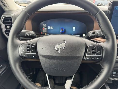 Used 2025 Ford Bronco Sport Outer Banks w/ Outer Banks Tech Package+ image 16