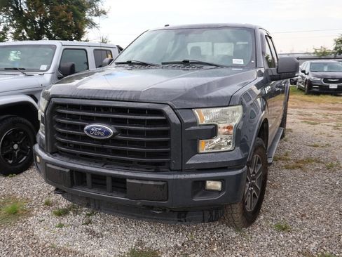 Used 2016 Ford F150 XLT w/ Equipment Group 302A Luxury AWD/4WD image 2