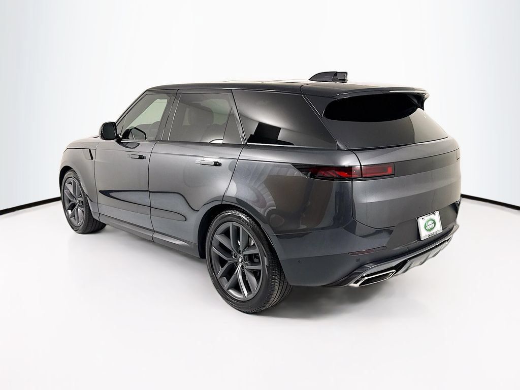 Used 2024 Land Rover Range Rover Sport SE AWD/4WD image 7