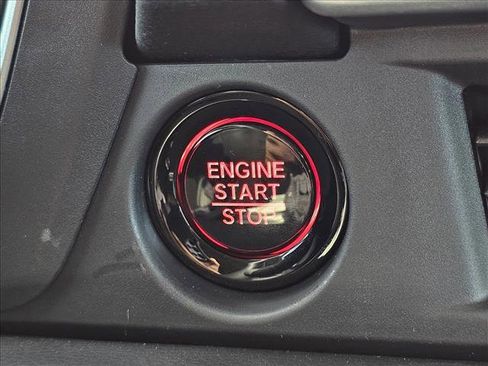 New 2025 Honda Pilot EX-L image 13