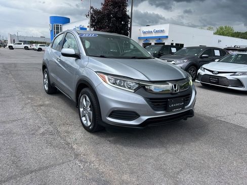 Used 2021 Honda HR-V LX image 7