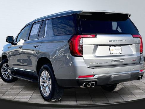 Used 2025 GMC Yukon Denali image 13